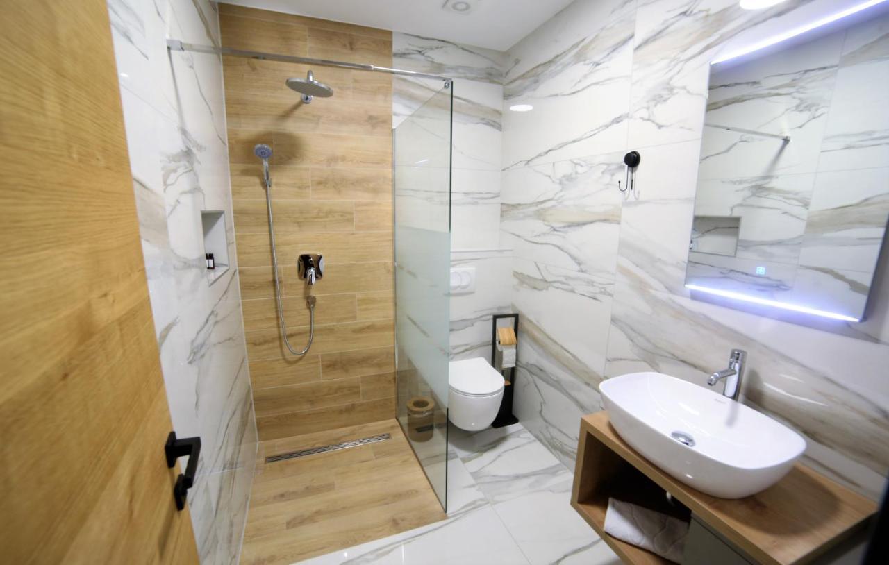 סלאבונסקי ברוד Rooms מראה חיצוני תמונה